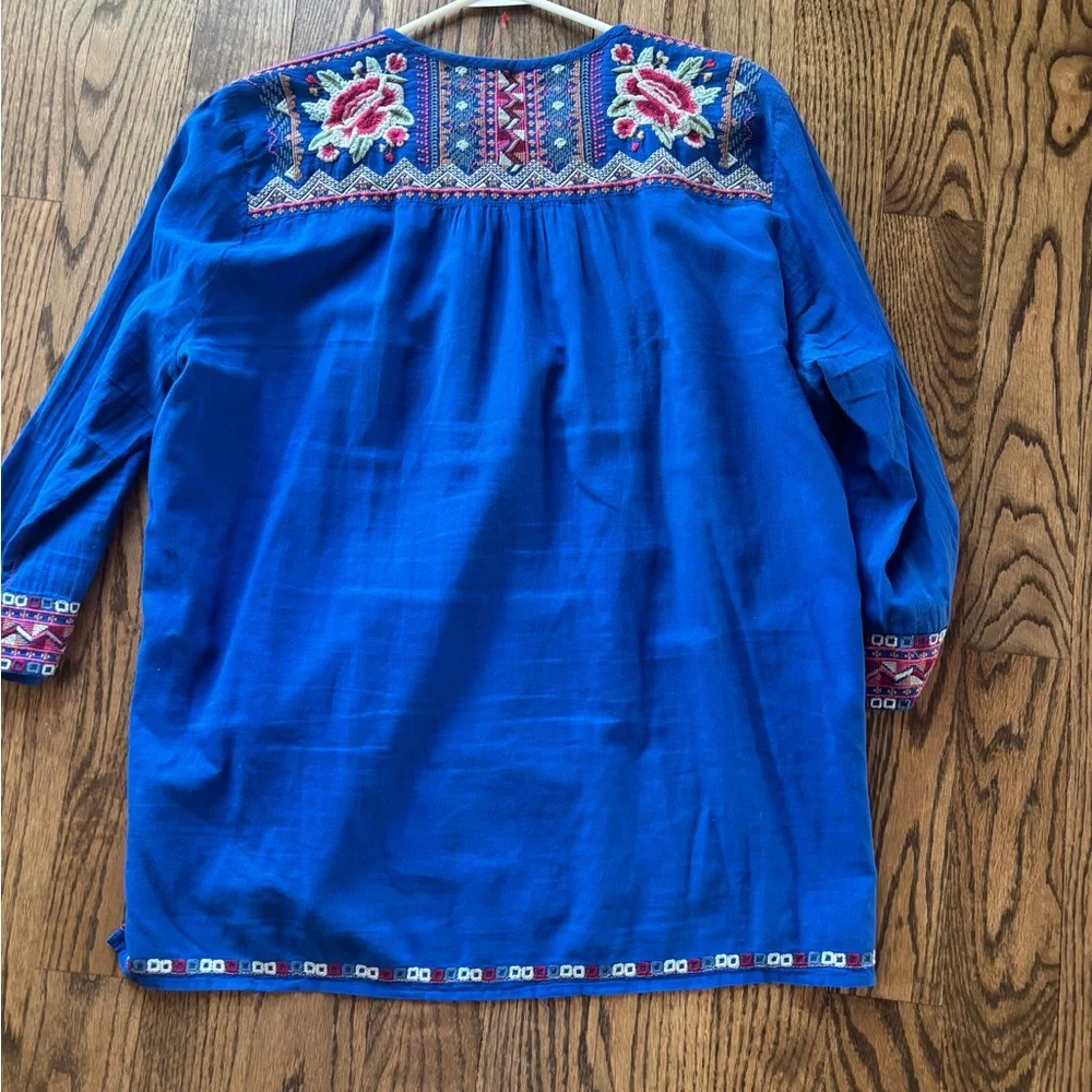 Johnny Was Size Large 3T Workshop Blouse! Good condition - Picture 7 of 10